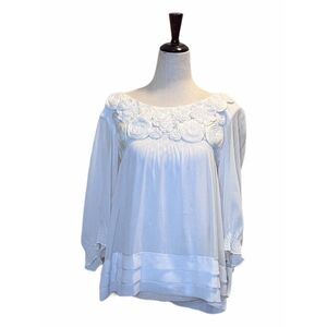 eci NY Womens Ivory Rosette Ribbon Neckline Sheer Triple Tier Bottom Blouse 10